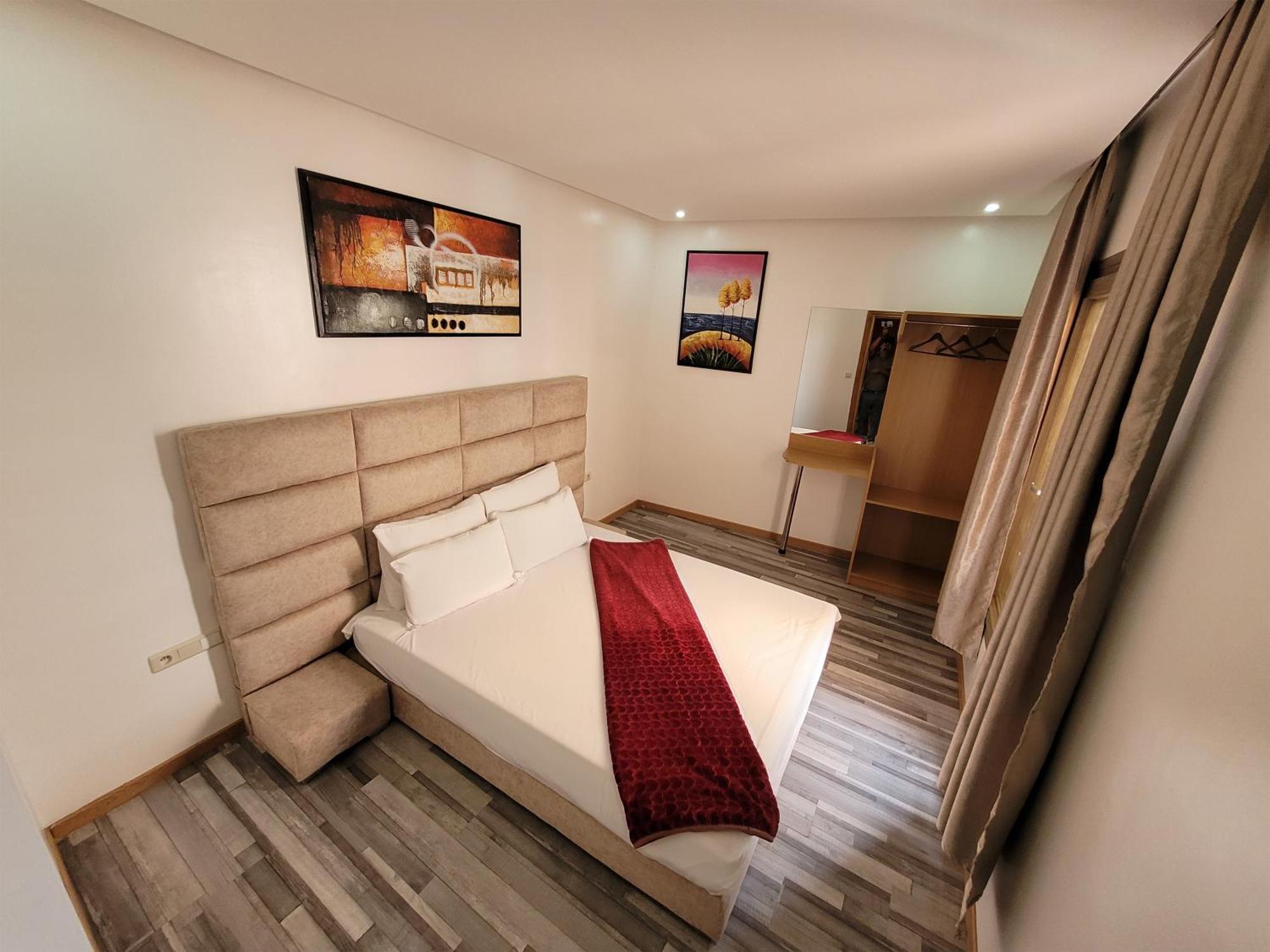 Appart-Hotel Residence Titanic Тизнит Екстериор снимка