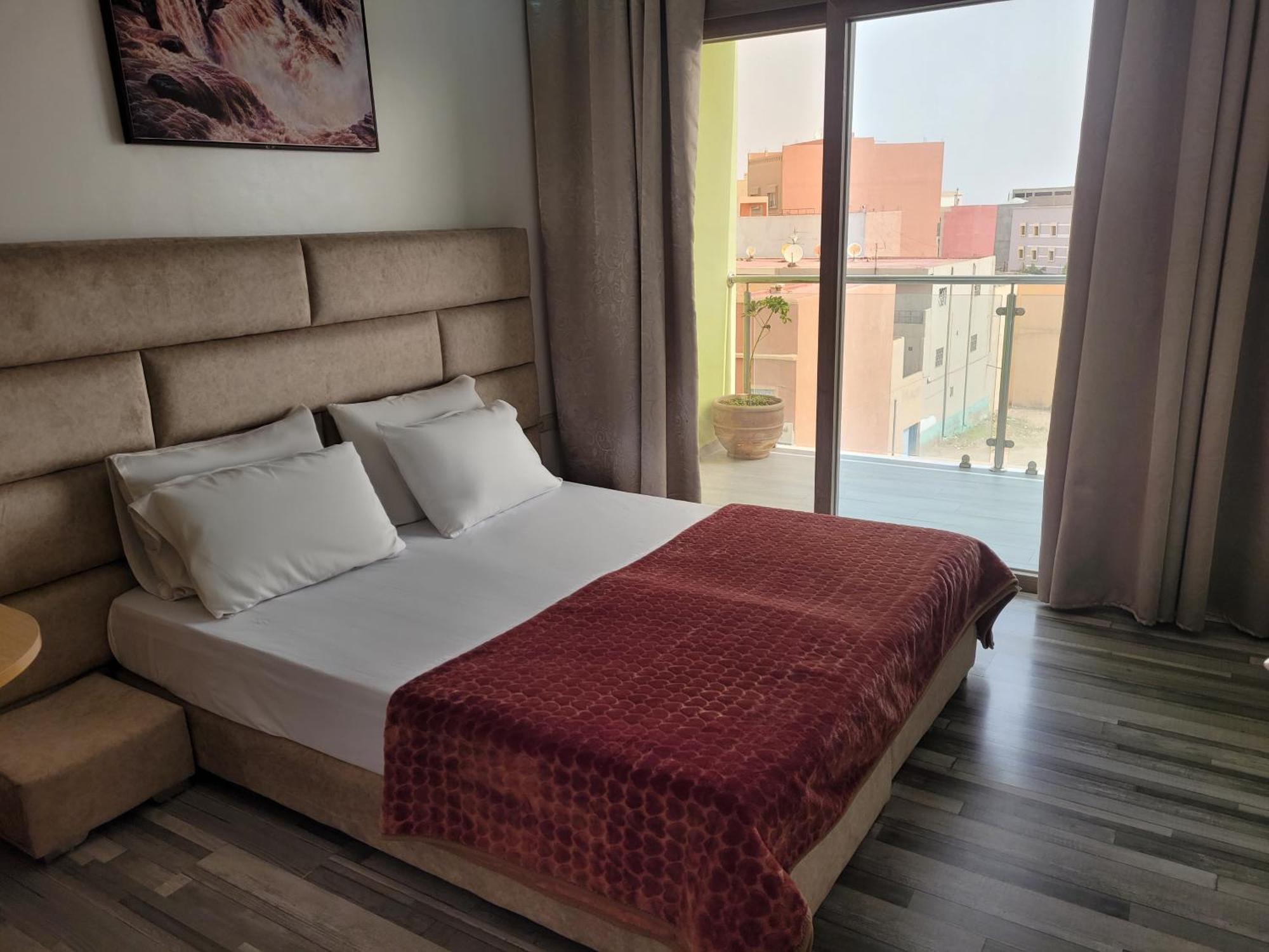 Appart-Hotel Residence Titanic Тизнит Екстериор снимка